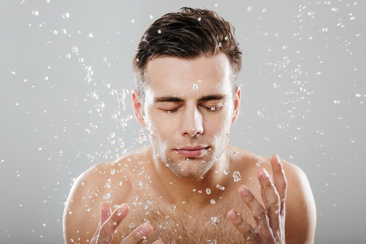 The Ultimate Guide to Choosing the Best Face Wash for Men in UAE